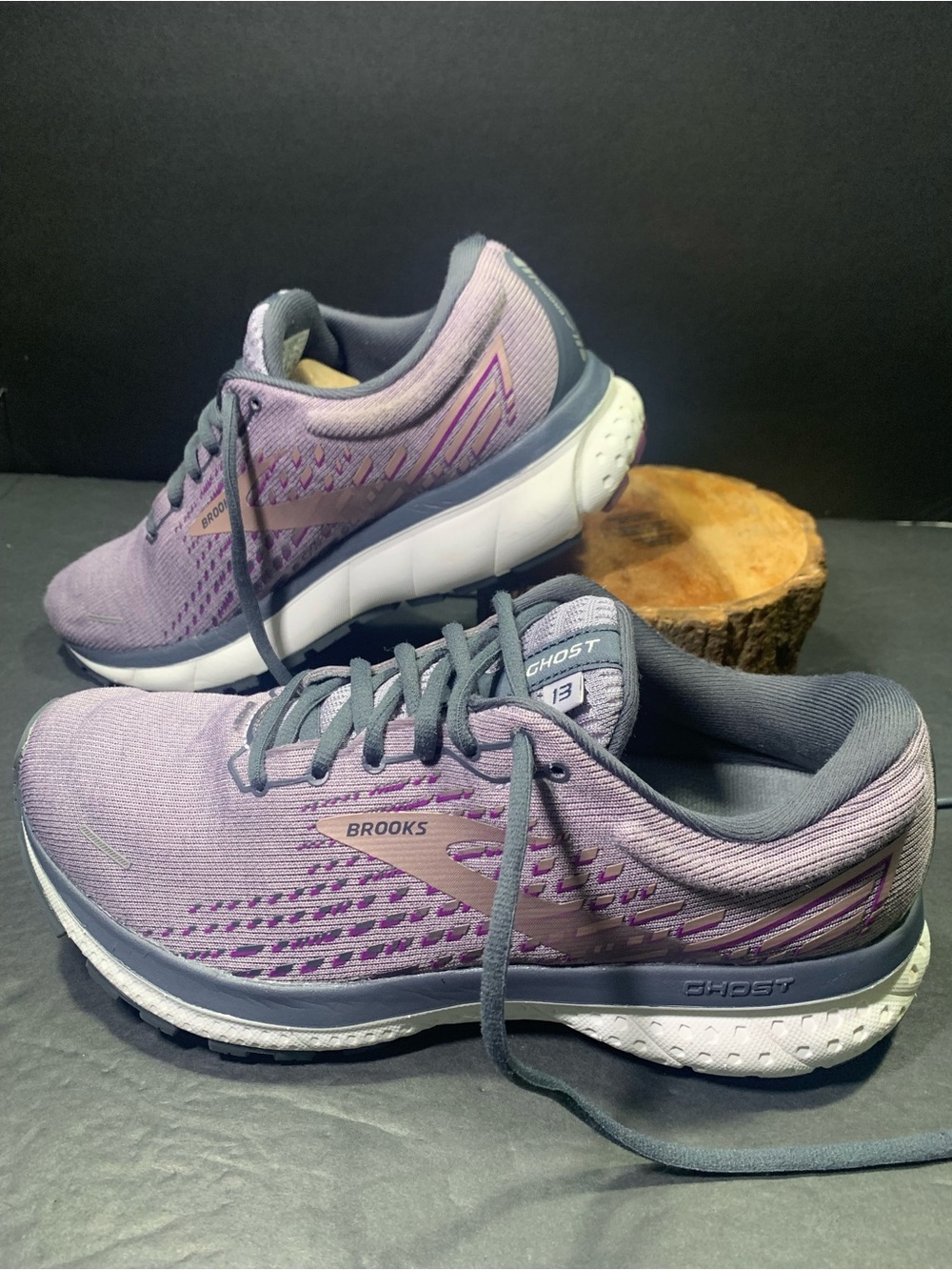 Brooks Ghost 13 Women’s Purple Running Walking Sneakers Shoe Size-8